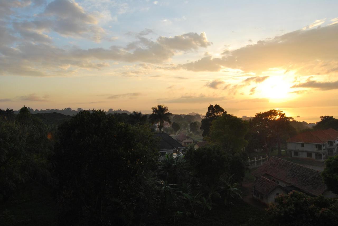 Frontiers Hotel Entebbe Exterior foto