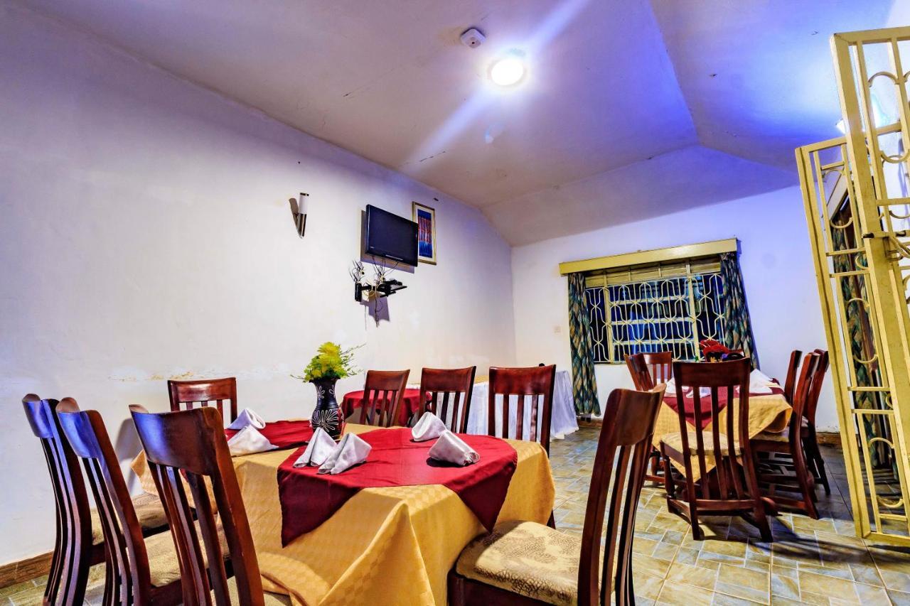 Frontiers Hotel Entebbe Exterior foto