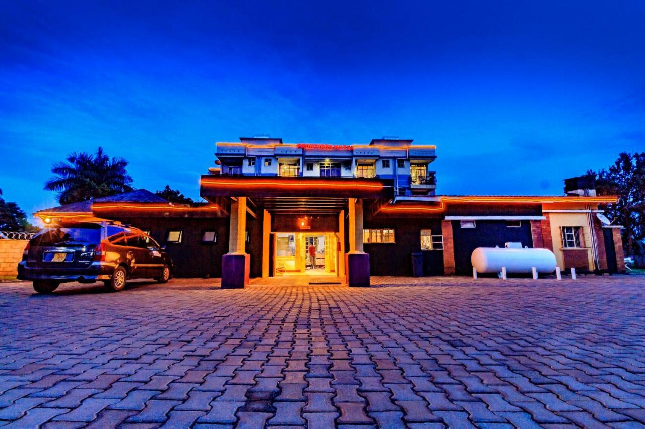 Frontiers Hotel Entebbe Exterior foto